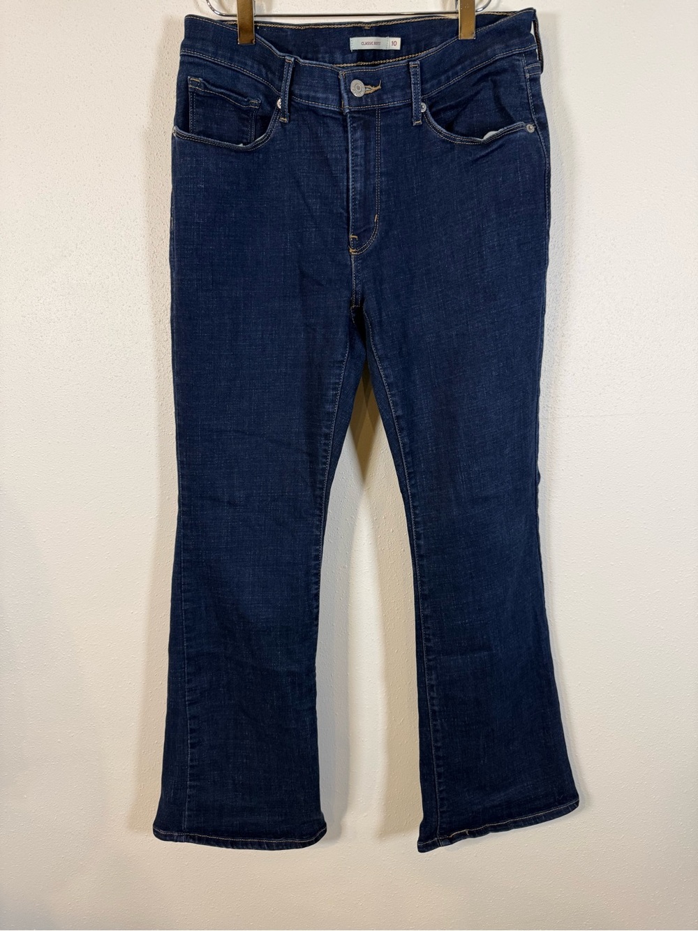 Levi’s Classic Bootcut Jeans Dark Wash Stretch Mid Rise Women’s Size 10